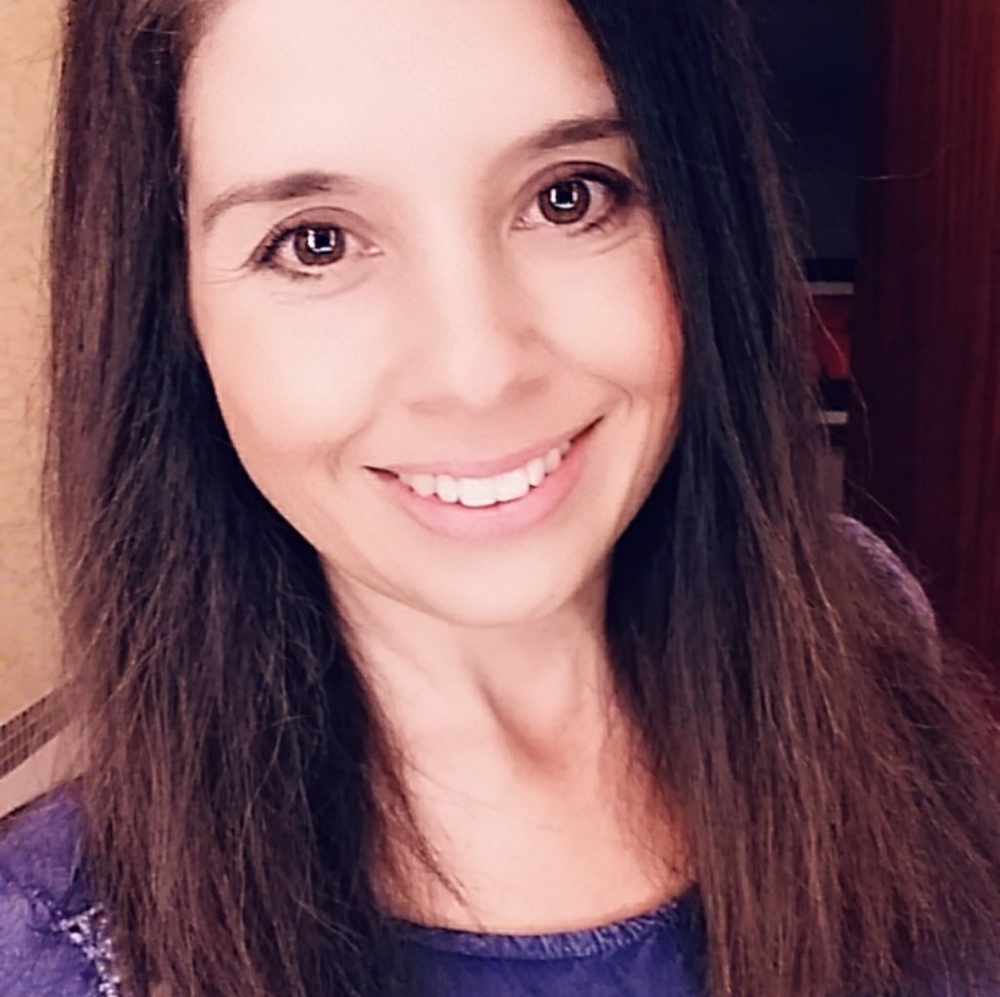 Meet your Posher, Gina